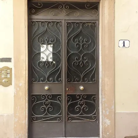 Uffizi-ponte Vecchio * فلورنس