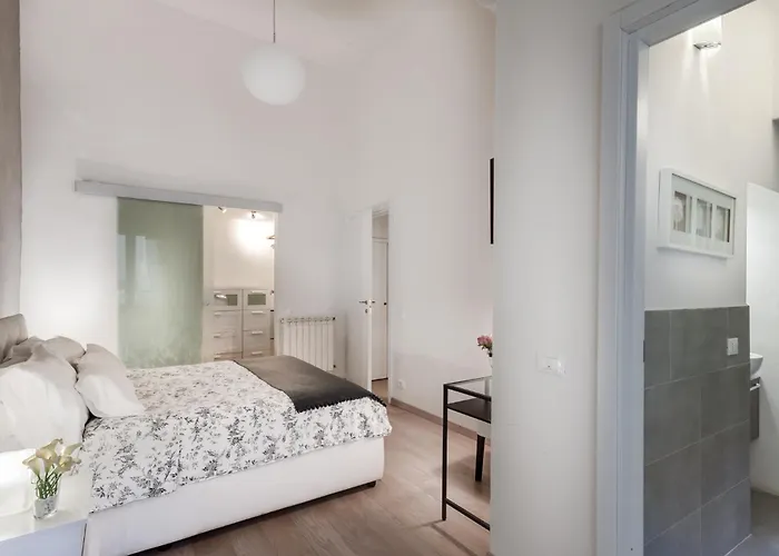 Uffizi-ponte Vecchio Daire